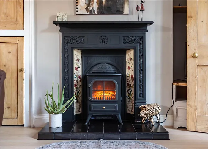 Harrison House - Heworth In *